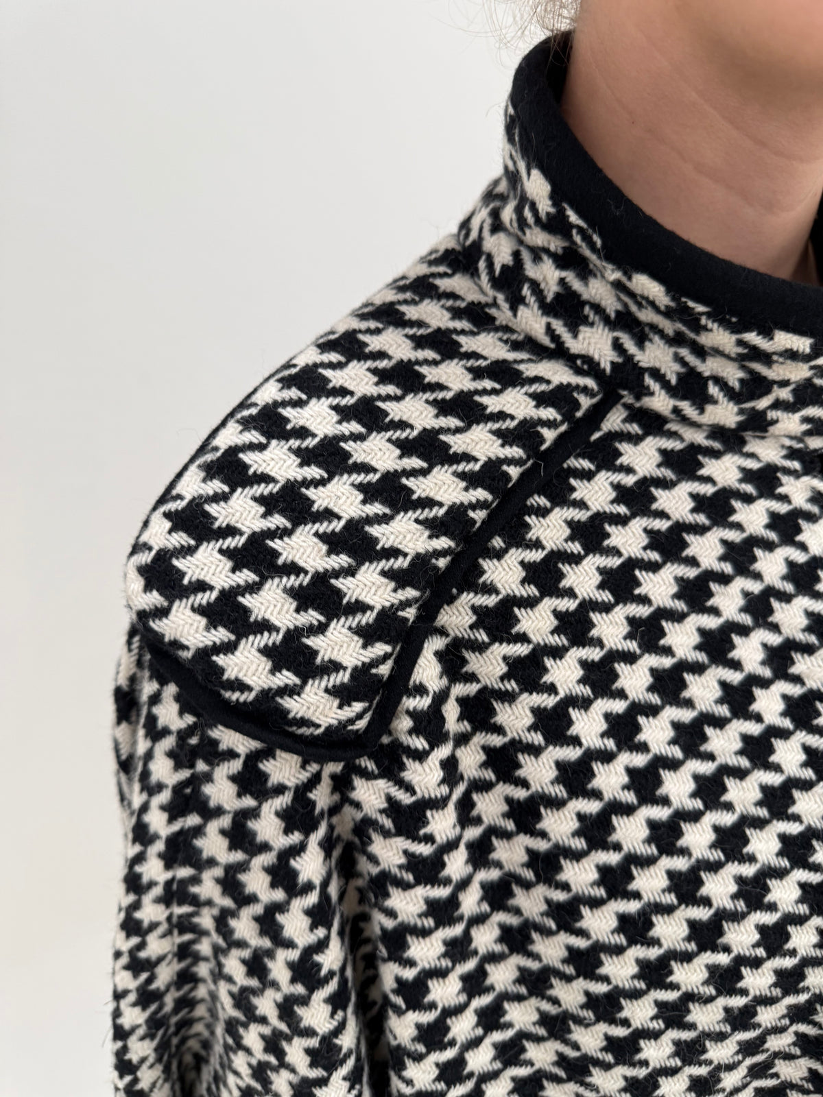 Capa vintage pied de coq din tweed moale de lana extrem de fină