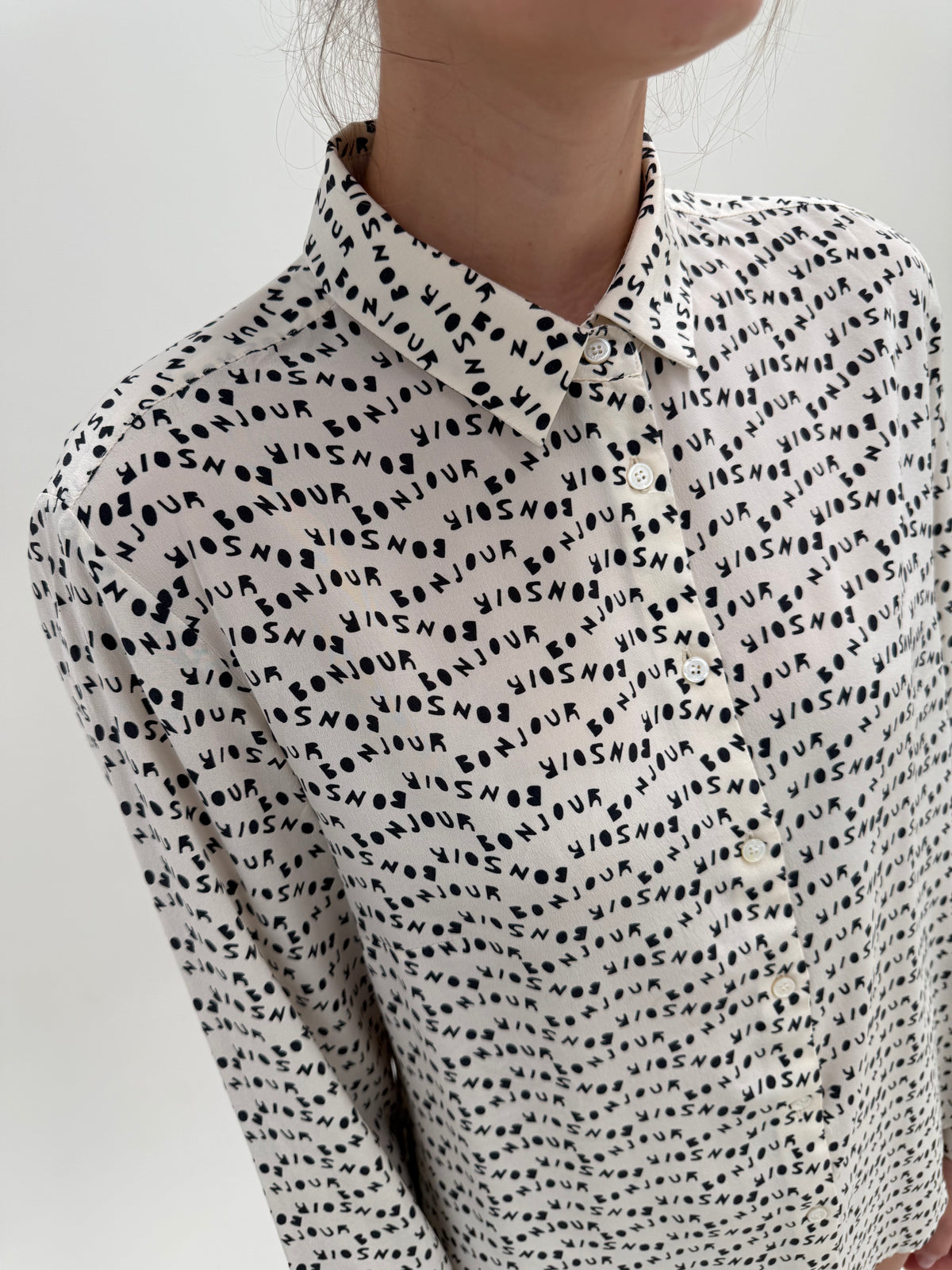 Cămașa Max Mara din mătase naturală cu print negru