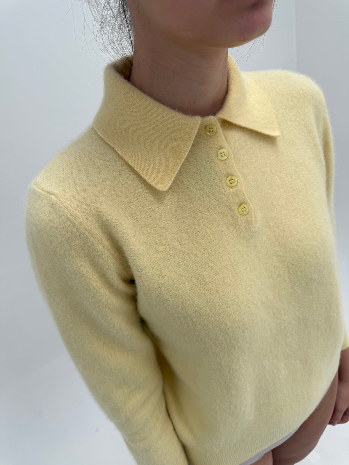 Pulover vintage polo din lana plină cu Angora petite butter yellow