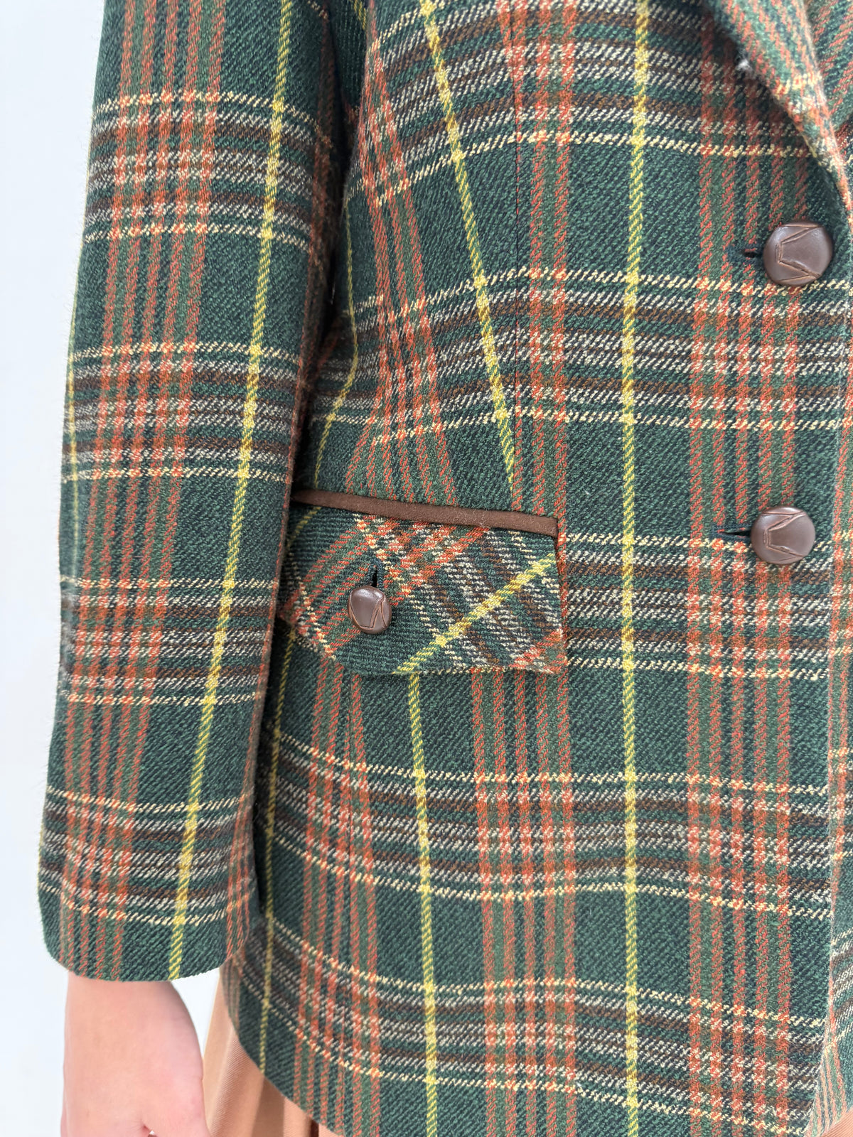 Sacou din tartan gros de lana în culori superbe și croi lung