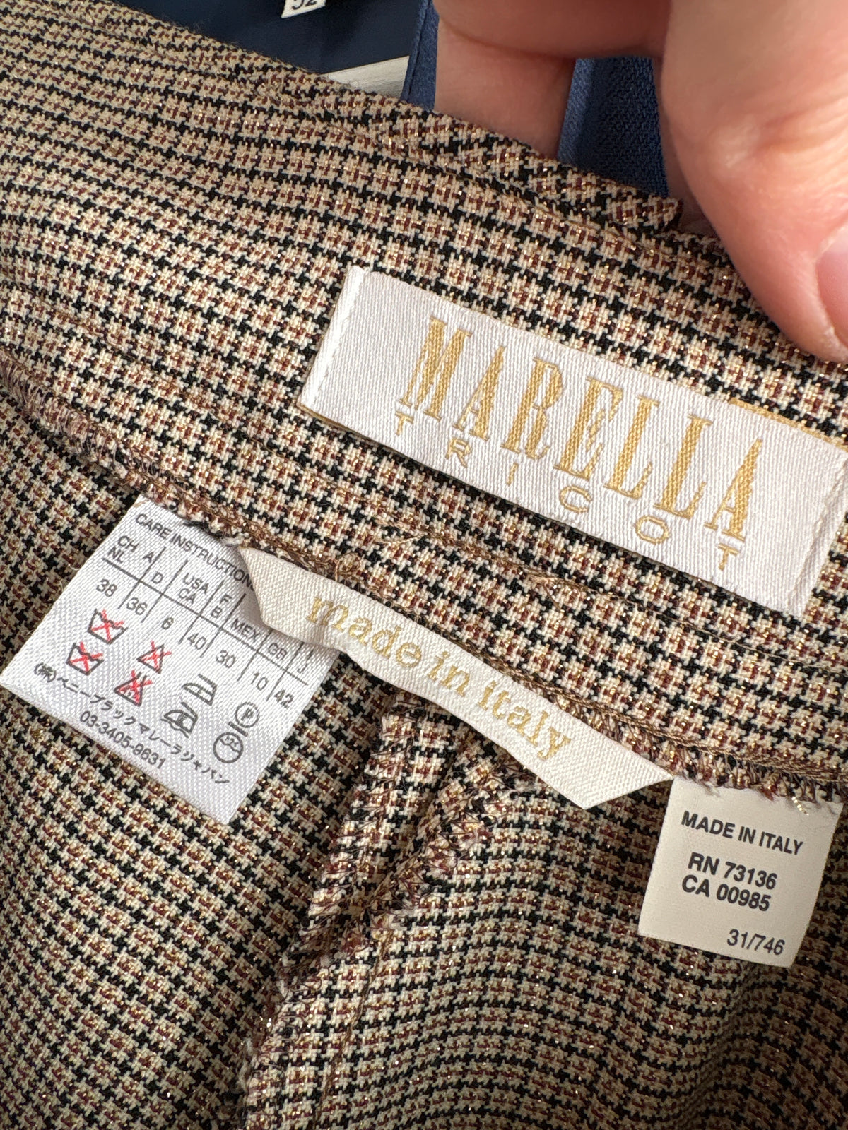 Pantaloni Marella by Max Mara în carouri mărunte din lana extrafina confort