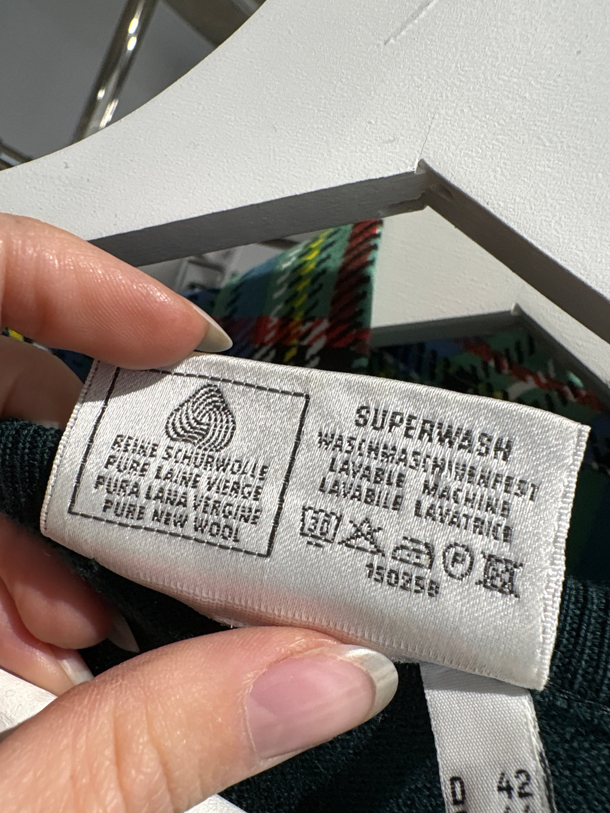 Pulover dark ocean green din lana pura extrafina virgină certificată