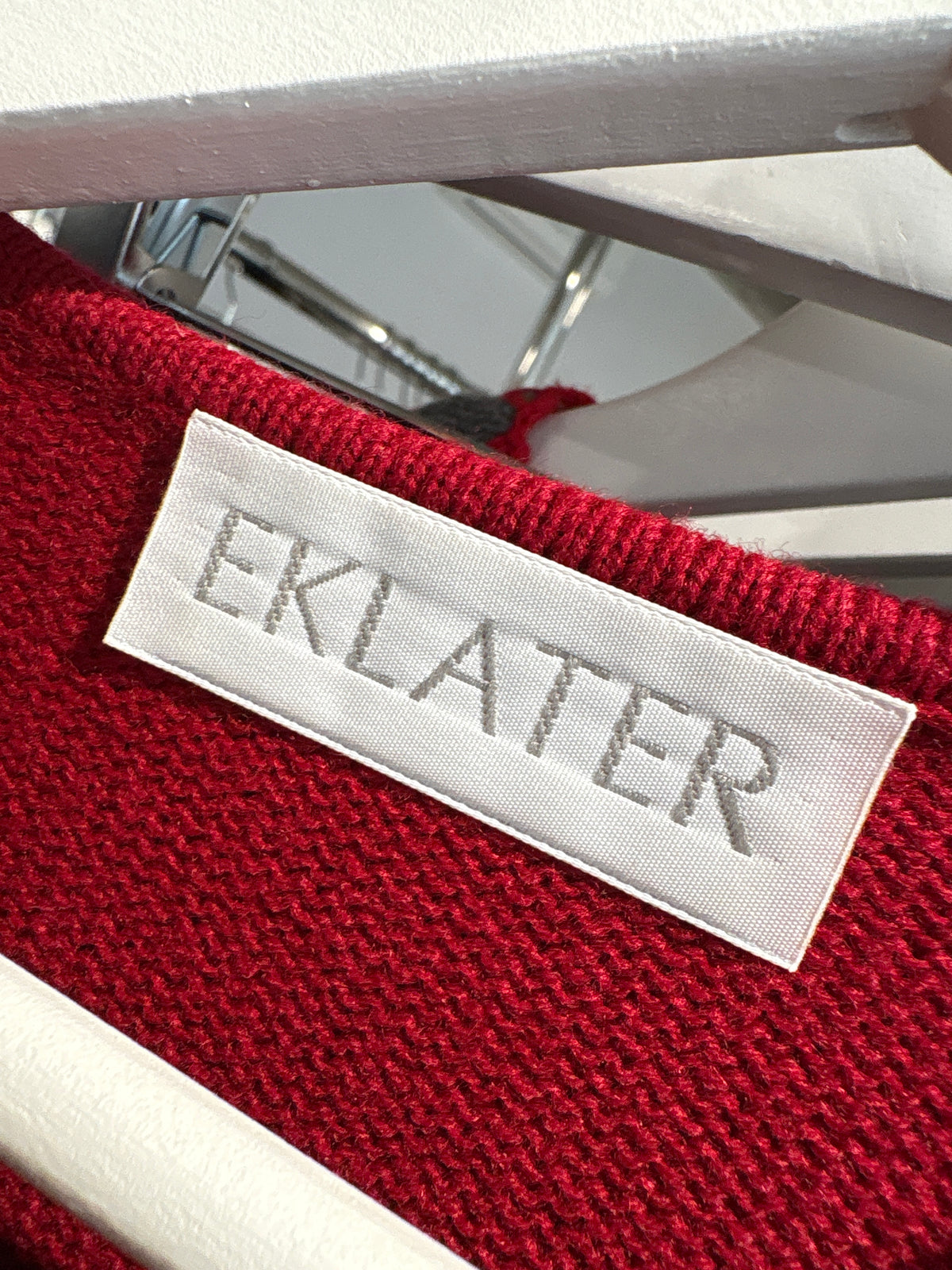 Top dark cherry red 70% lana extrafina