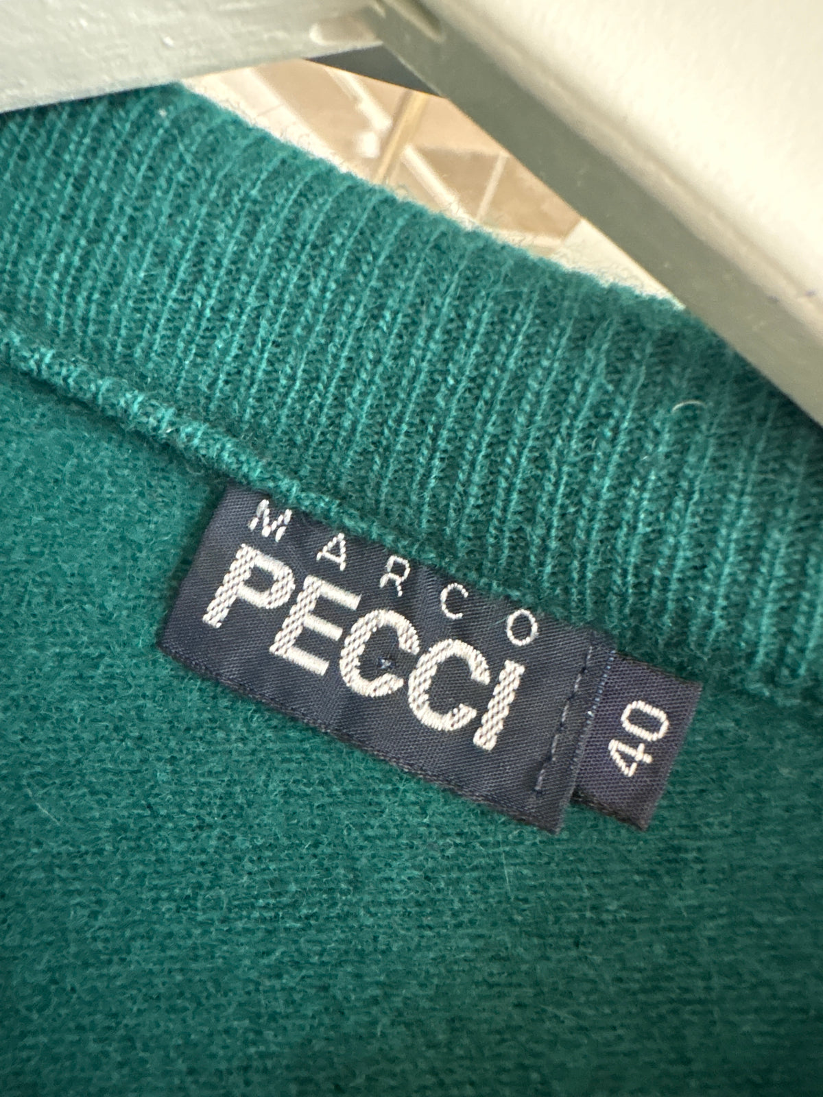 Maleta chimney petite pine green din lana extrafina cu Angora