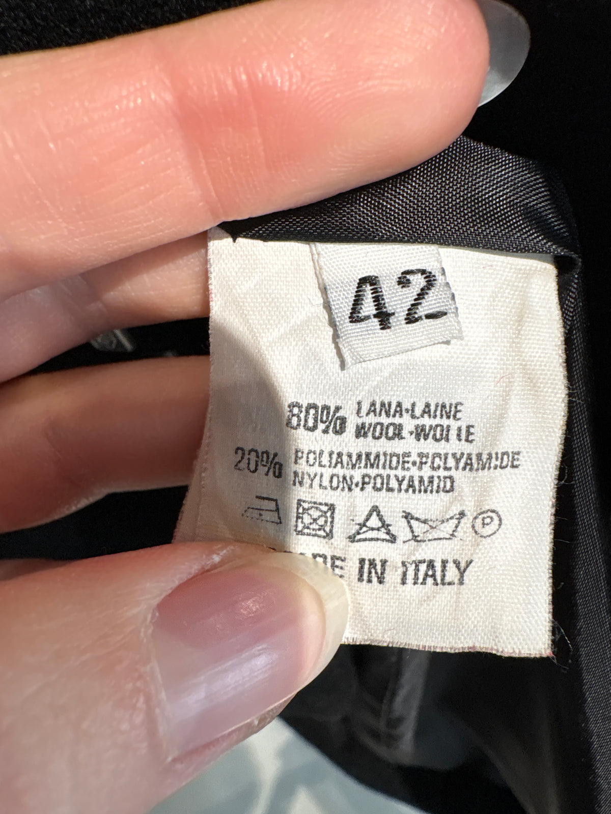 Sacou negru vintage italian cambrat petite cu revere late și nasturi bijuterie