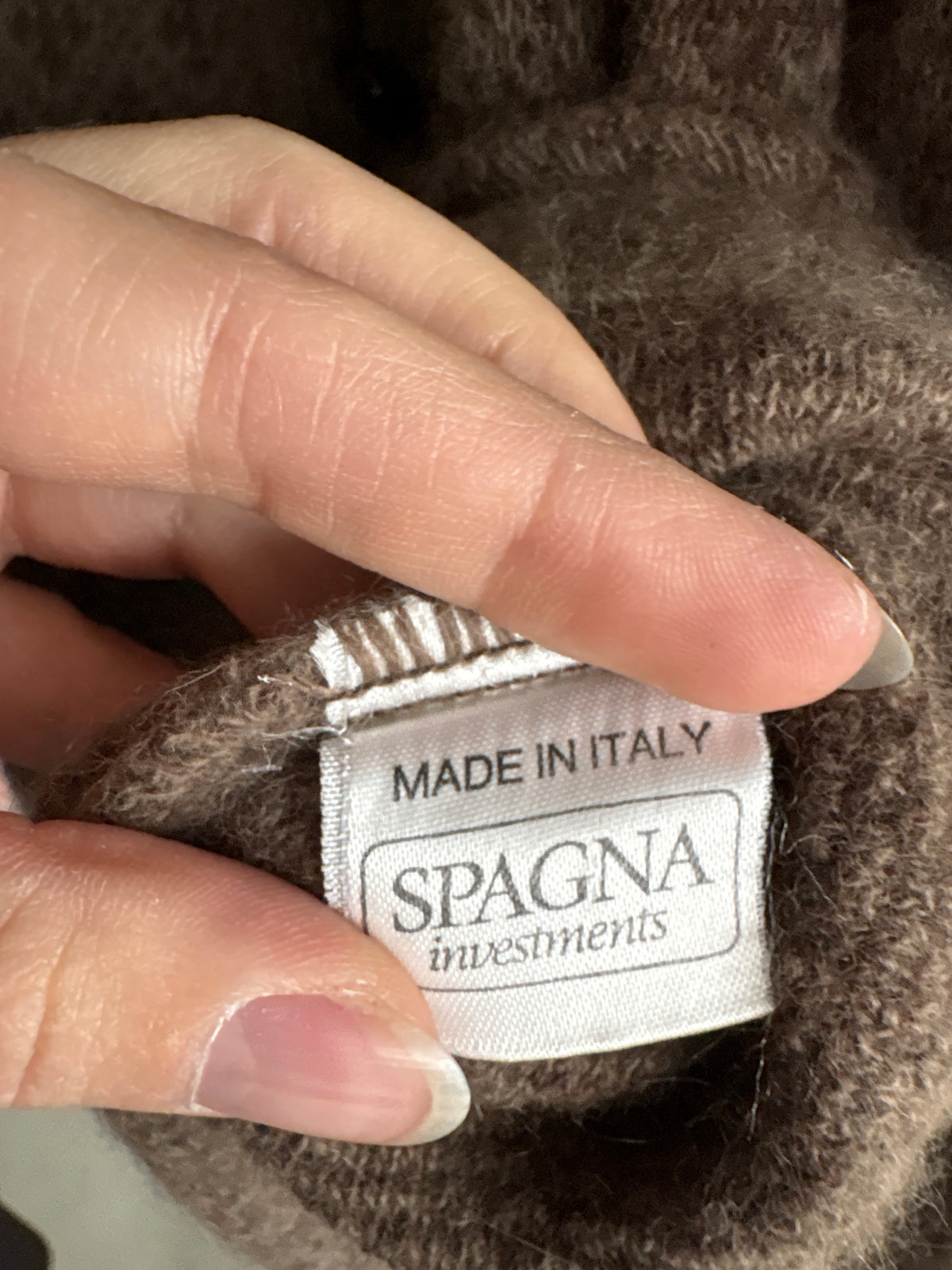 Jacheta Ungaro luxury taupe brown din tricot gros extrafin de lana și Angora